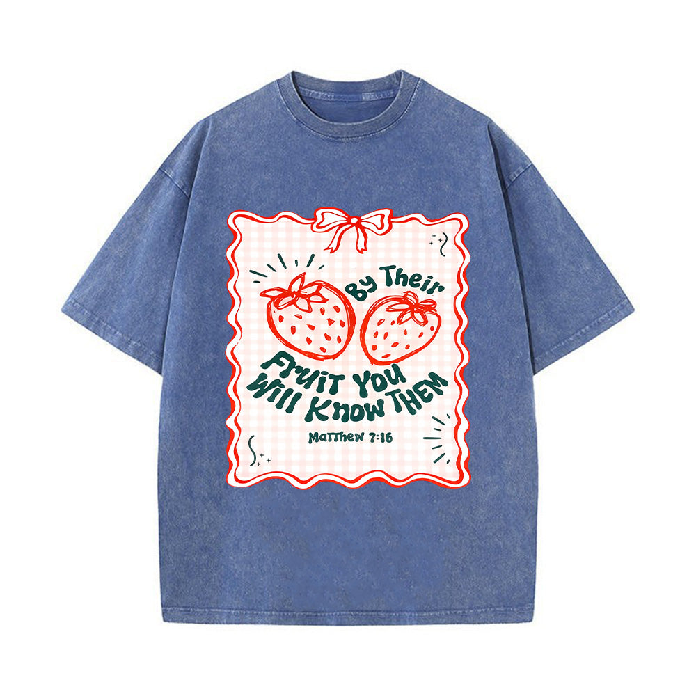 Strawberry Graphic Unisex Washed T-Shirt