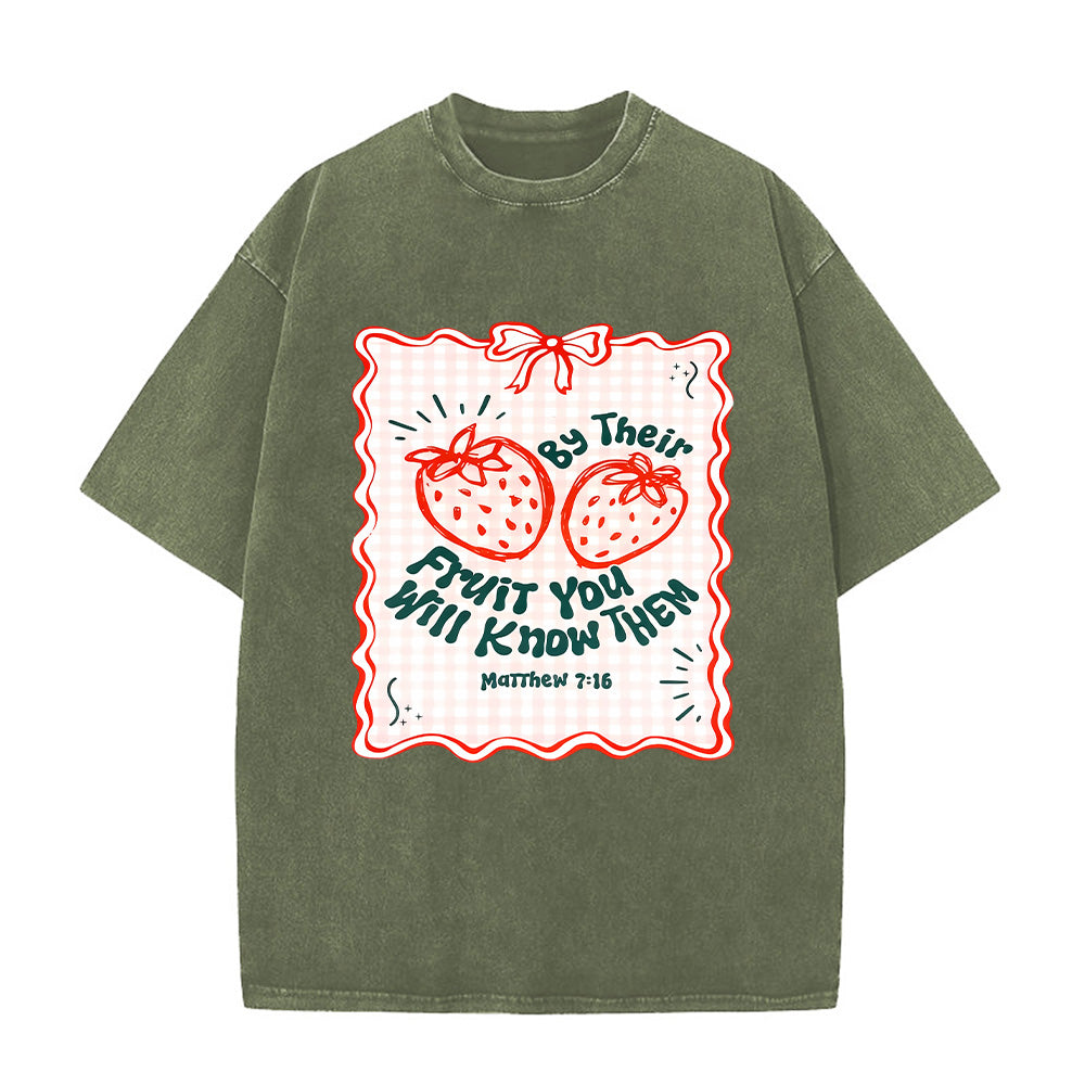 Strawberry Graphic Unisex Washed T-Shirt