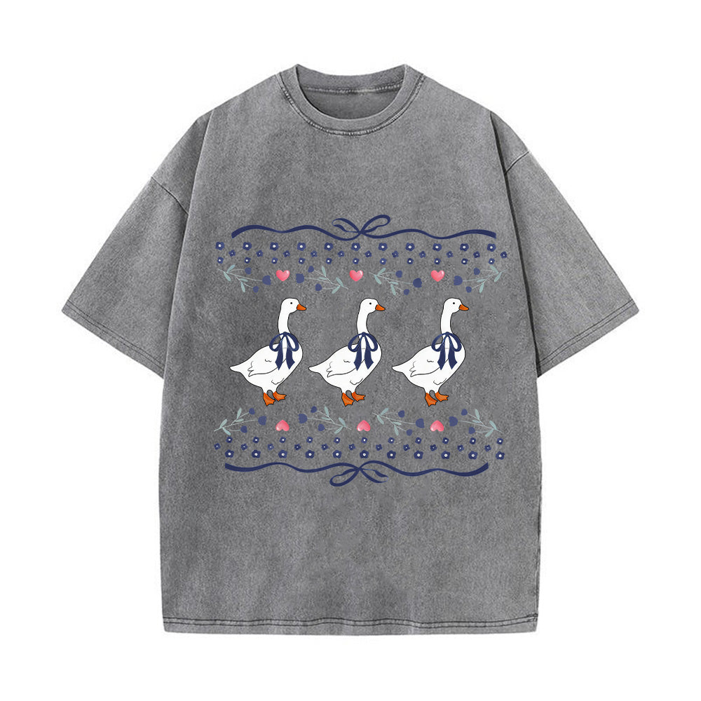 Trendy Geese Unisex Washed T-Shirt