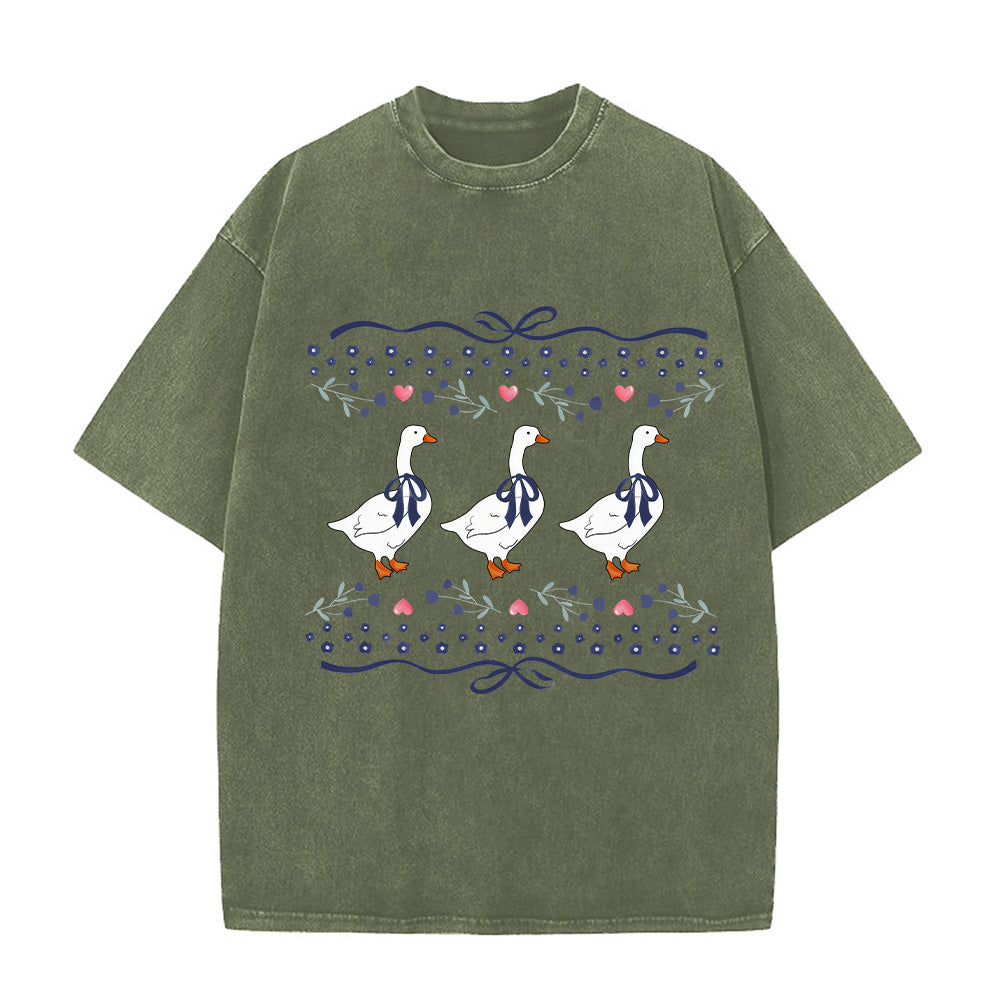 Trendy Geese Unisex Washed T-Shirt