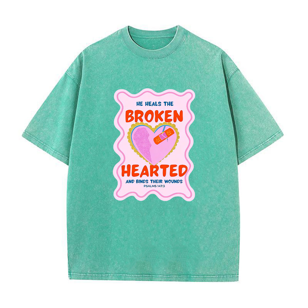 He Heals the Brokenhearted Unisex Washed T-Shirt